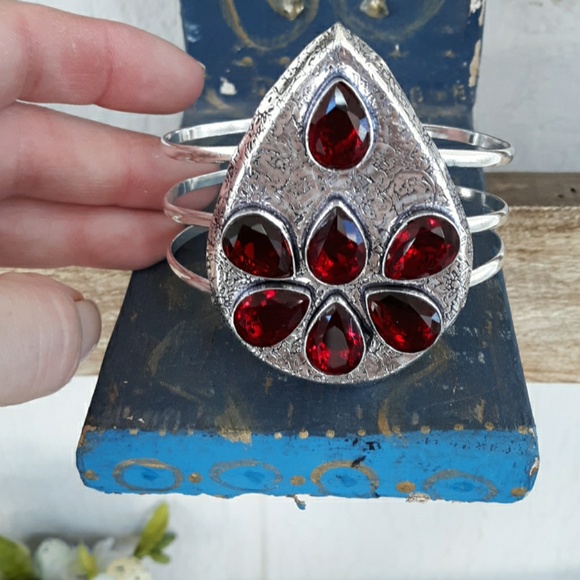 New Oversized Garnet 925 Silver Cuff Bracelet. - Picture 3 of 8